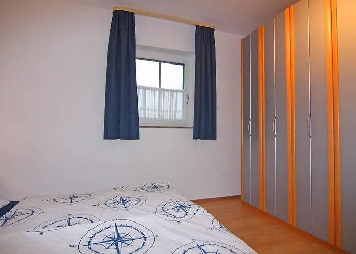 In Lemkenhafen For 2 Personen Apartment *